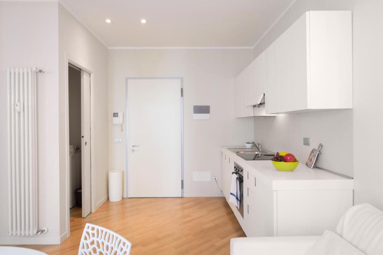 Flats4Rent Green Valley Верона Екстериор снимка